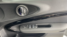 MINI Clubman 1.5 Cooper Shadow Edition 6dr Petrol Estate